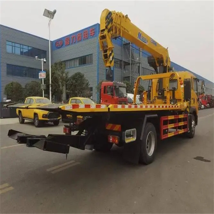 张家口桥西附近小随车吊出租电话，轻松解决搬运烦恼